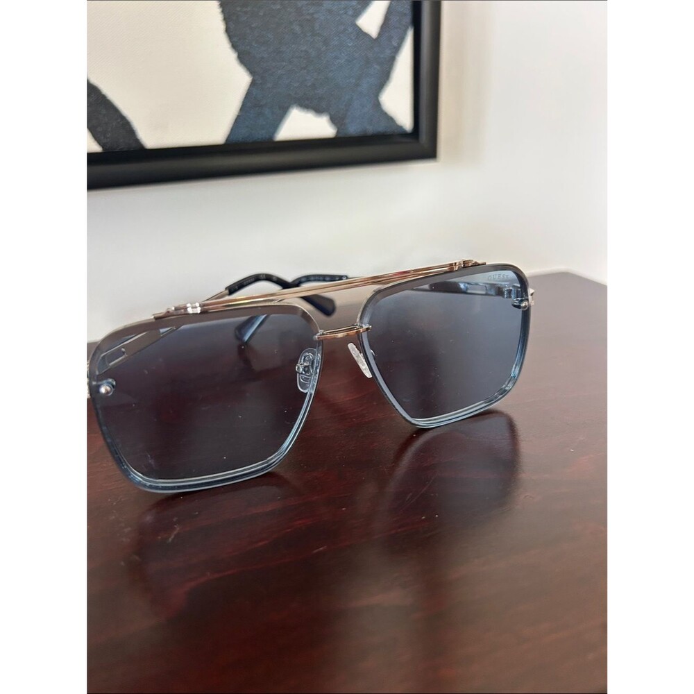 Guess GO00097 Double Bridge Navigator Sunglasses Black Gold